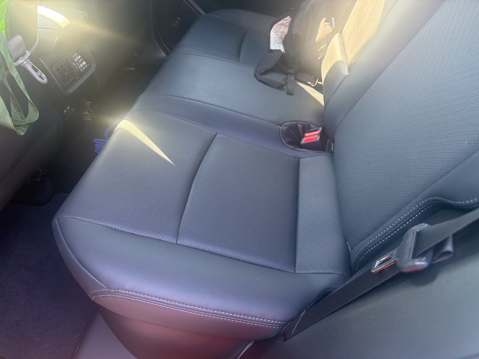 Used 2024 Toyota Venza Limited AWD/4WD image 11
