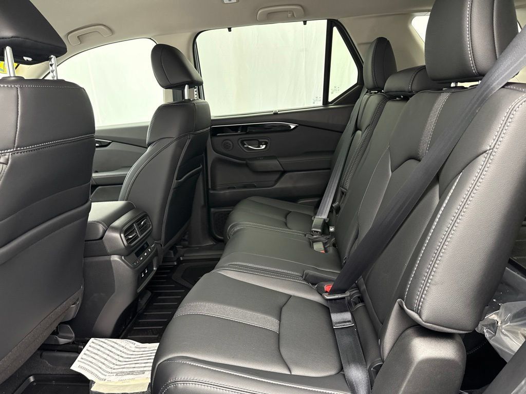 New 2026 Honda Pilot EX-L image 14