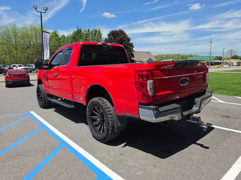 Used 2020 Ford F250 XL w/ STX Appearance Package AWD/4WD image 6