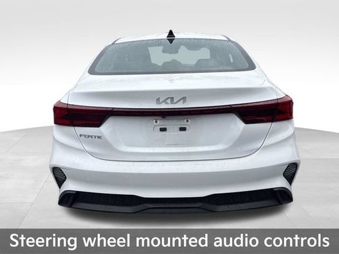 Used 2024 Kia Forte LXS FWD image 6