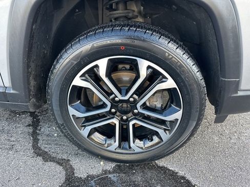 Used 2022 Jeep Compass Limited image 30