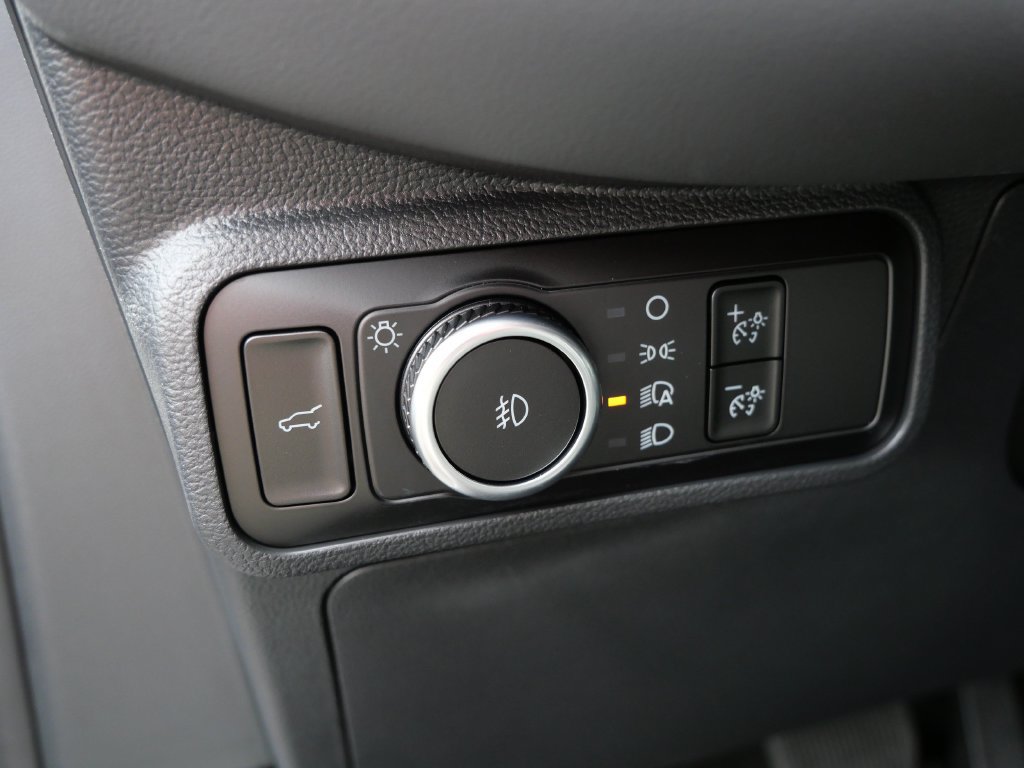 Used 2026 Ford Explorer Active w/ Active Comfort Package AWD/4WD image 14