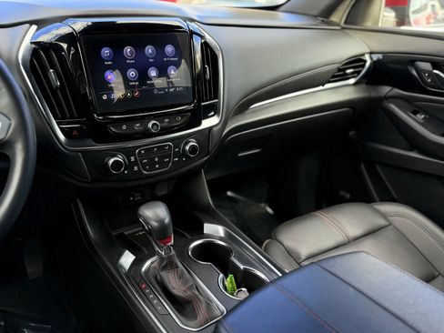 Used 2023 Chevrolet Traverse RS image 31