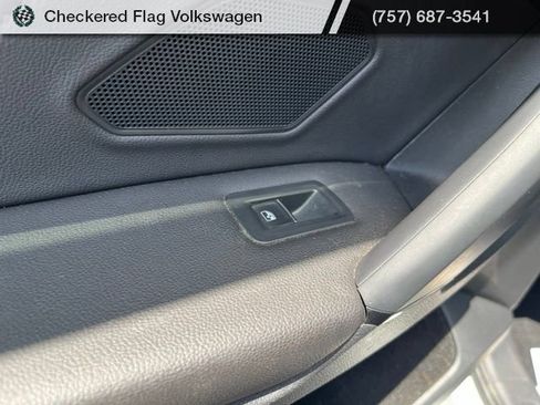 Used 2019 Volkswagen Tiguan SEL Premium AWD/4WD image 26