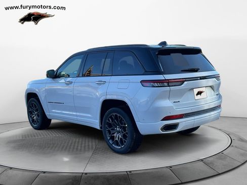 New 2025 Jeep Grand Cherokee Summit w/ Obsidian Package AWD/4WD image 5