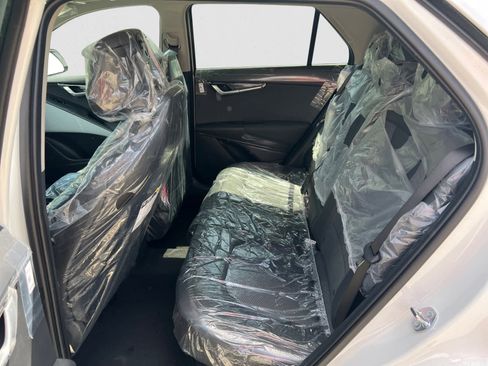 New 2025 Kia Niro EX Touring image 11