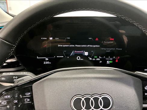 Used 2025 Audi Q5 Premium Plus w/ Premium Plus image 22