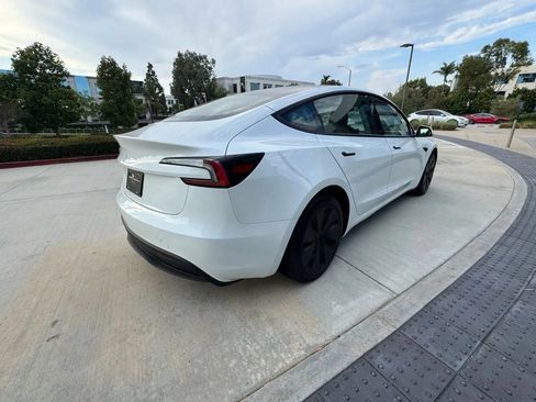 Used 2024 Tesla Model 3 Long Range RWD image 7