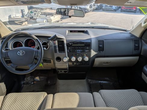 Used 2010 Toyota Tundra 2WD Double Cab image 15