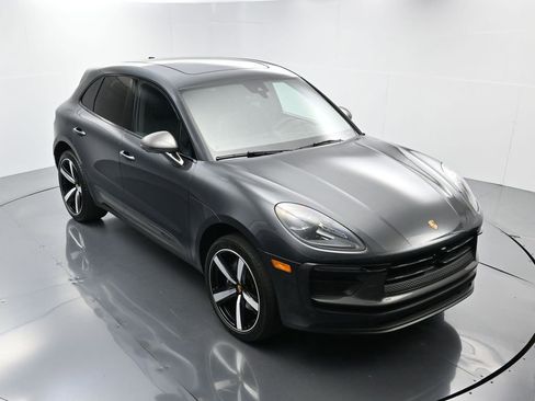 Certified 2024 Porsche Macan Turbo image 42