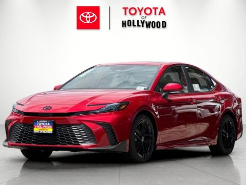 New 2026 Toyota Camry SE FWD image 7
