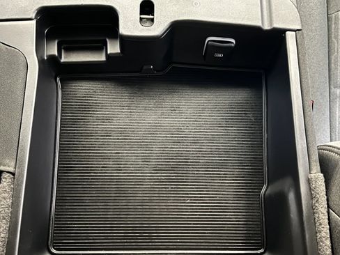 Used 2023 RAM 2500 Big Horn w/ Cold Weather Group image 49