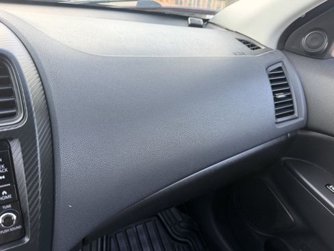 Used 2021 Mitsubishi Outlander Sport ES AWD/4WD image 25
