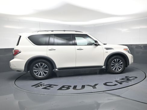 Used 2017 Nissan Armada SL w/ Technology Package image 10