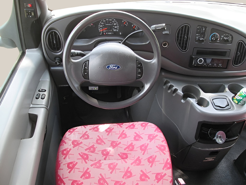 Used 2003 Ford E-450 and Econoline 450 RWD image 28