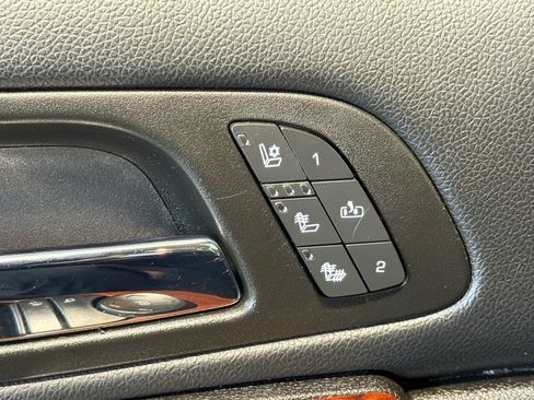 Used 2013 GMC Sierra 2500 SLT w/ Suspension Package, Off-Road image 25