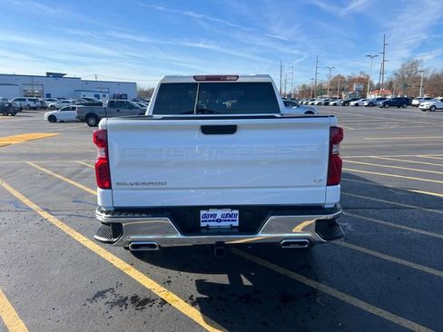 New 2026 Chevrolet Silverado 1500 LT w/ Z71 Off-Road Package image 4