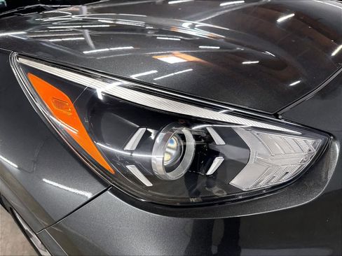 Used 2022 Kia Niro EX FWD image 29