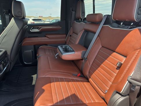 Used 2024 GMC Sierra 1500 Denali Ultimate AWD/4WD image 23