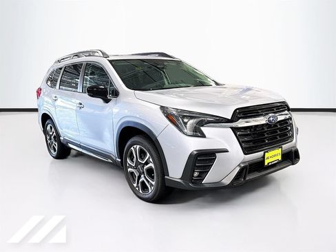 New 2026 Subaru Ascent Limited AWD/4WD image 3