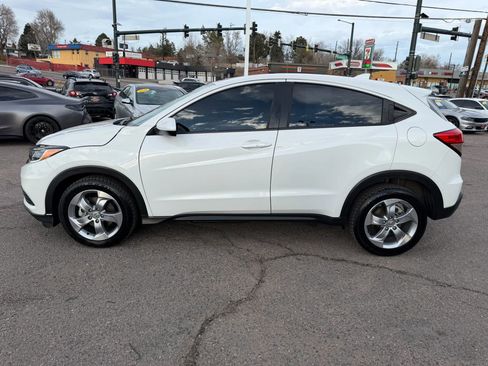 Used 2021 Honda HR-V LX image 5