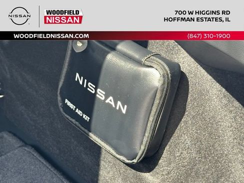 Certified 2023 Nissan Rogue SV w/ SV Premium B Package AWD/4WD image 18
