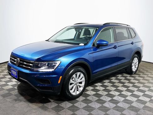 Used 2019 Volkswagen Tiguan SEL R-Line AWD/4WD image 3