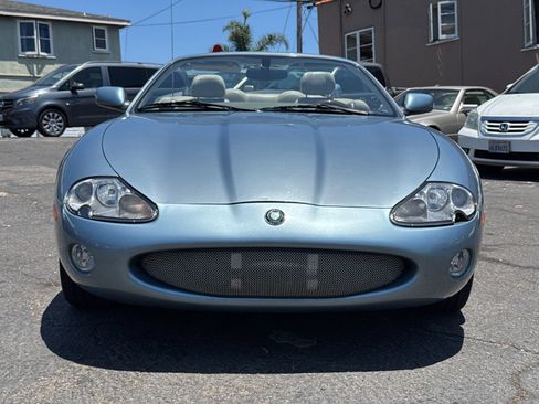 Used 2002 Jaguar XK8 Convertible RWD image 3