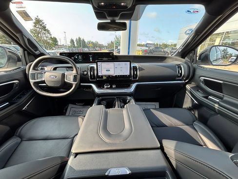 New 2027 Ford Expedition Platinum w/ Stealth Appearance Package AWD/4WD image 20