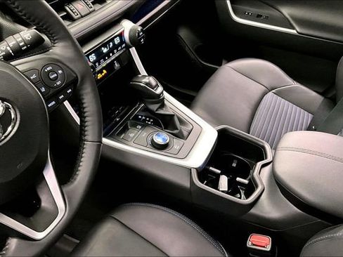 Used 2023 Toyota RAV4 XSE image 17