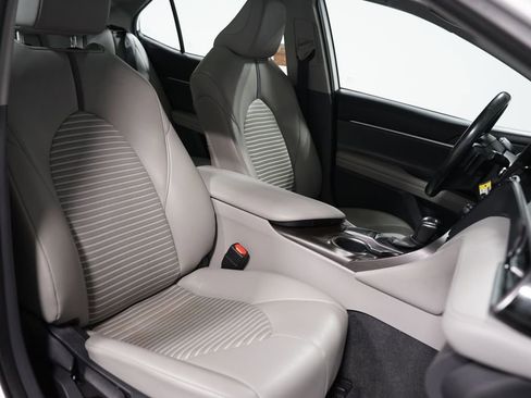 Used 2023 Toyota Camry SE FWD image 26
