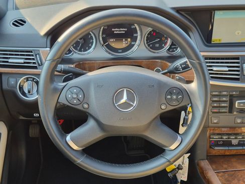 Used 2012 Mercedes-Benz E 350 Sedan image 31