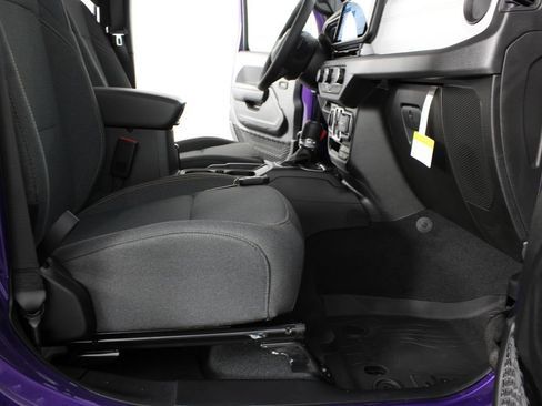 New 2026 Jeep Wrangler Unlimited Sport AWD/4WD image 19