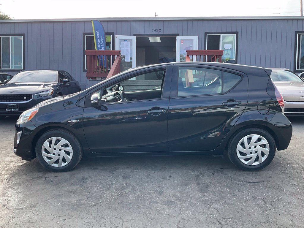 Used 2015 Toyota Prius C Two FWD image 5