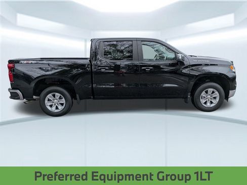 Used 2025 Chevrolet Silverado 1500 LT image 8