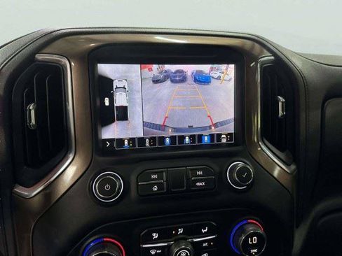 Used 2020 Chevrolet Silverado 2500 High Country w/ Technology Package AWD/4WD image 25