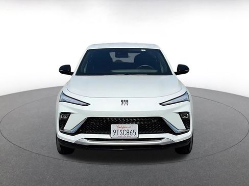 Used 2025 Buick Envista Sport Touring image 4