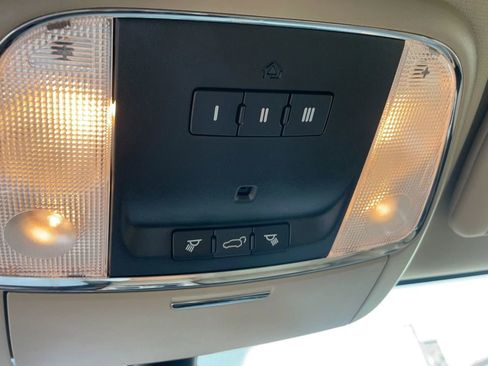 Used 2019 Jeep Grand Cherokee Limited AWD/4WD image 29