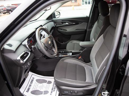 Used 2022 Chevrolet TrailBlazer LT w/ Convenience Package image 20