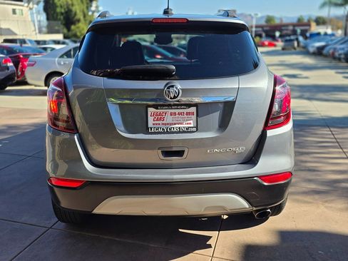 Used 2019 Buick Encore Essence image 12