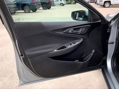 Used 2024 Chevrolet Malibu LT FWD image 22