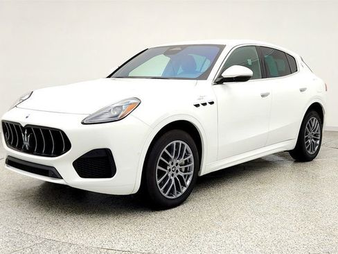 Used 2024 Maserati Grecale GT image 1