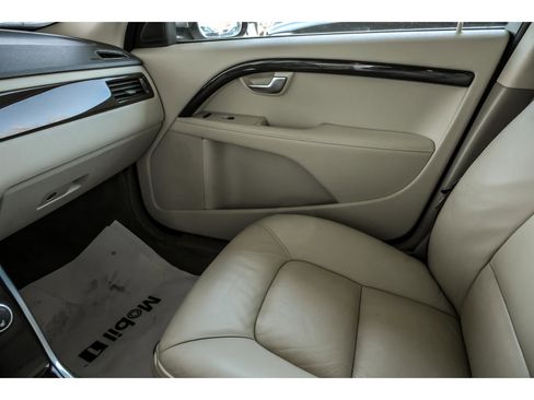 Used 2015 Volvo XC70 T6 Premier Plus image 22