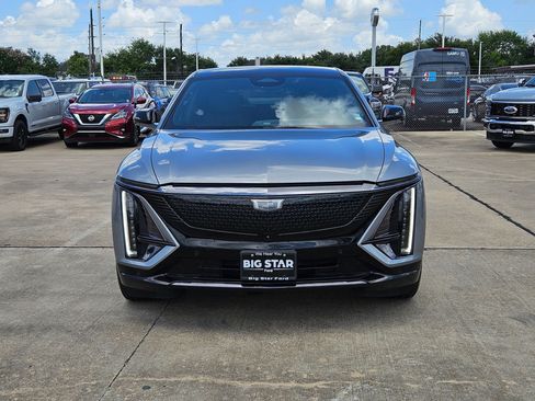 Used 2024 Cadillac Lyriq Sport RWD image 11