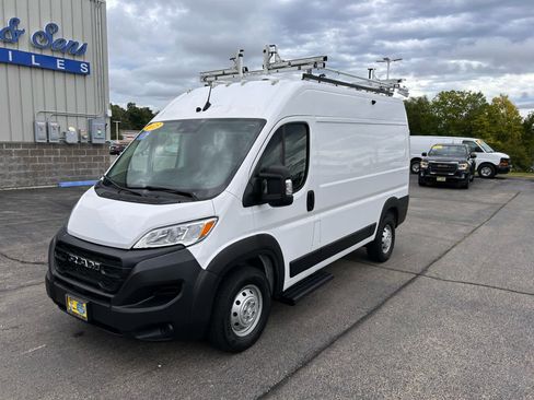 Used 2023 RAM ProMaster 1500 FWD image 3