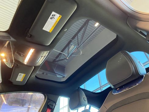 New 2026 Mercedes-Benz AMG GT 53 image 9