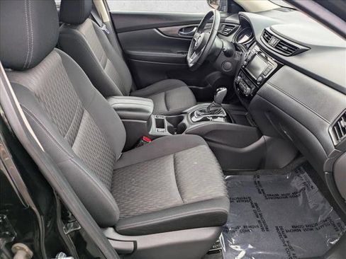Used 2019 Nissan Rogue SV AWD/4WD image 20