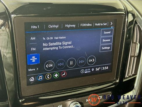Used 2023 Chevrolet Traverse LT AWD/4WD image 18