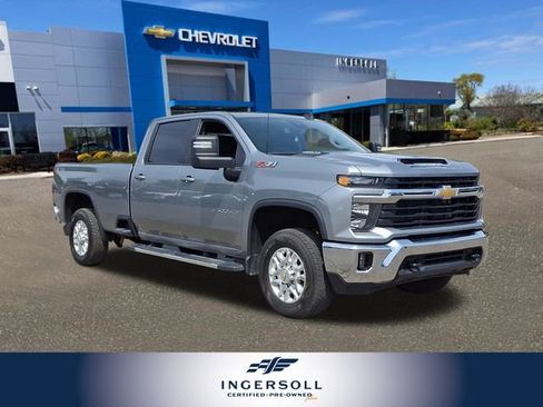 Used 2024 Chevrolet Silverado 2500 LT w/ True North Edition AWD/4WD image 1