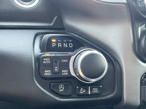 Used 2020 RAM 1500 Big Horn AWD/4WD image 23